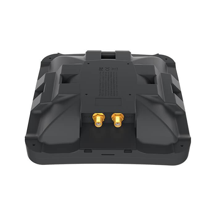 Antena MikroTik MTAO-LTE-5D-SQ LTE 5dBi 360° SMA IP54