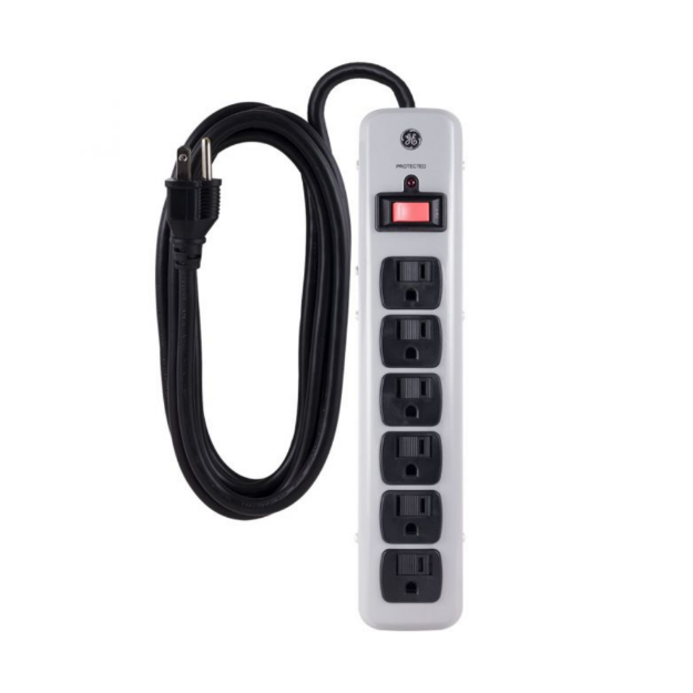 PROTECTOR DE PICOS 6 TOMAS 900J 2.4MTS CABLE INDUSTRIAL 14021 GE